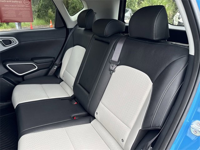 Used 2023 Kia Soul GT-Line image 25