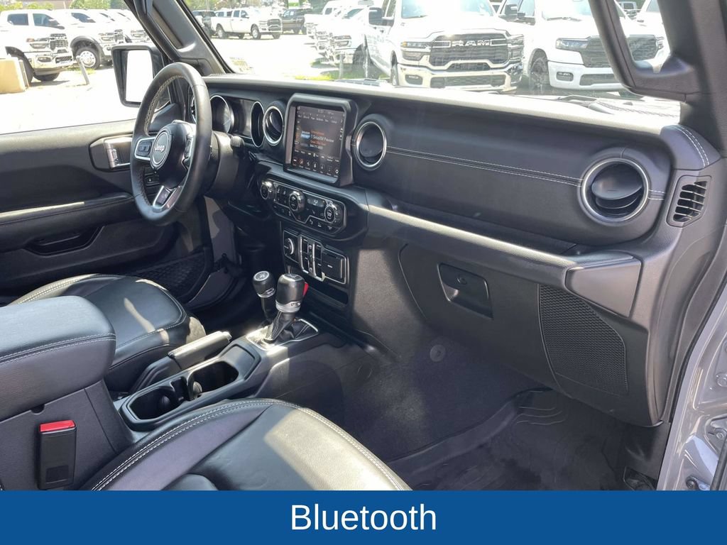 Used 2023 Jeep Wrangler Unlimited Sahara w/ Cold Weather Group AWD/4WD image 14