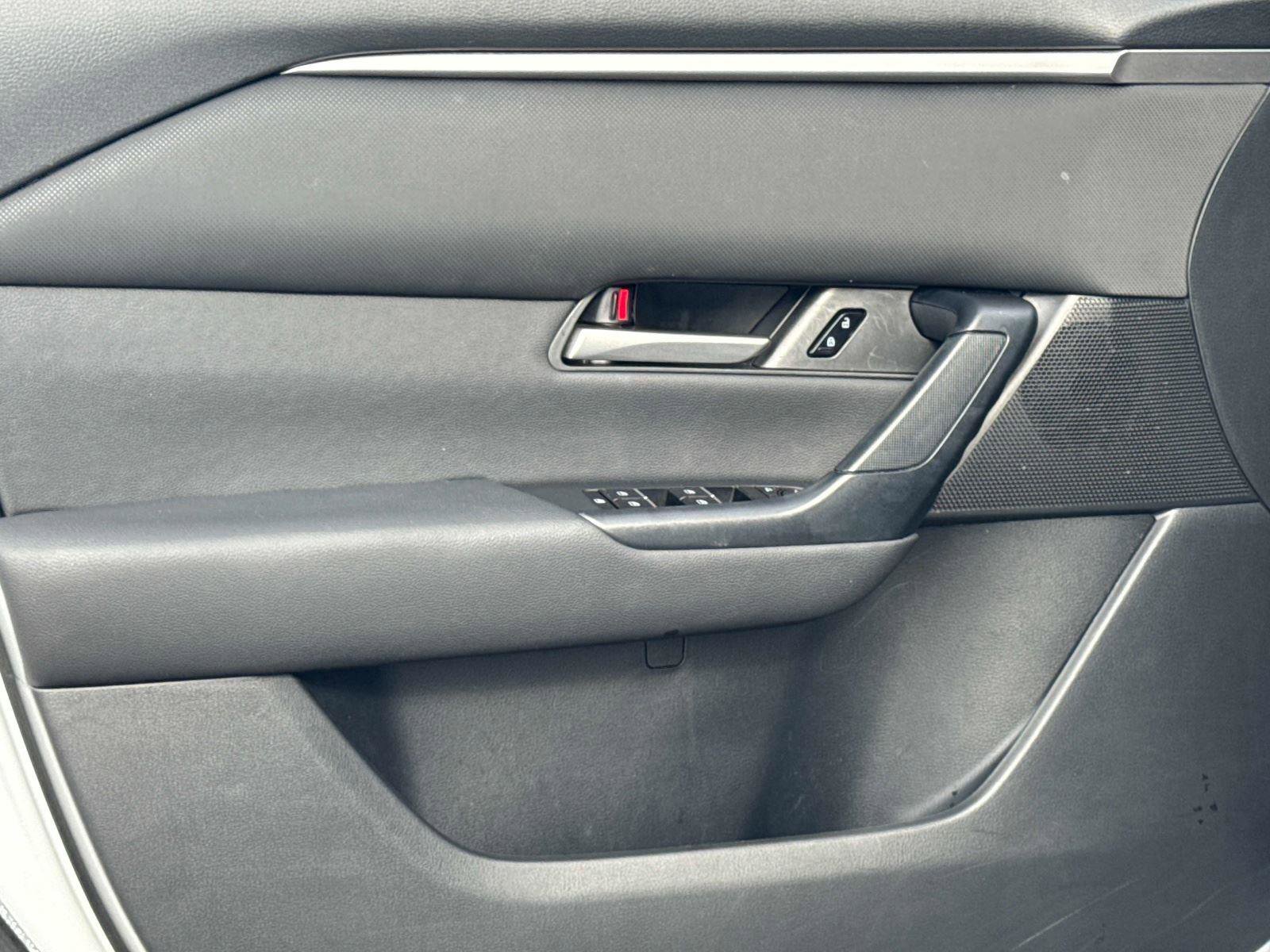 Certified 2025 MAZDA CX-50 AWD 2.5 S w/ Preferred Package image 18