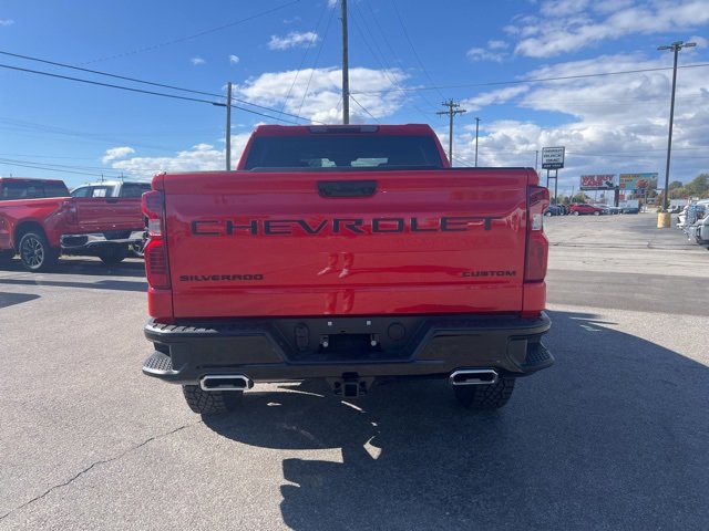 New 2026 Chevrolet Silverado 1500 Custom Trail Boss w/ LPO, Dark Essentials Package image 7
