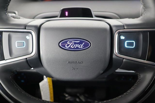 New 2025 Ford Expedition Platinum w/ Driver's Package image 35