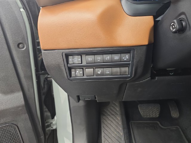 Used 2026 Toyota Tundra 1794 Edition AWD/4WD image 40