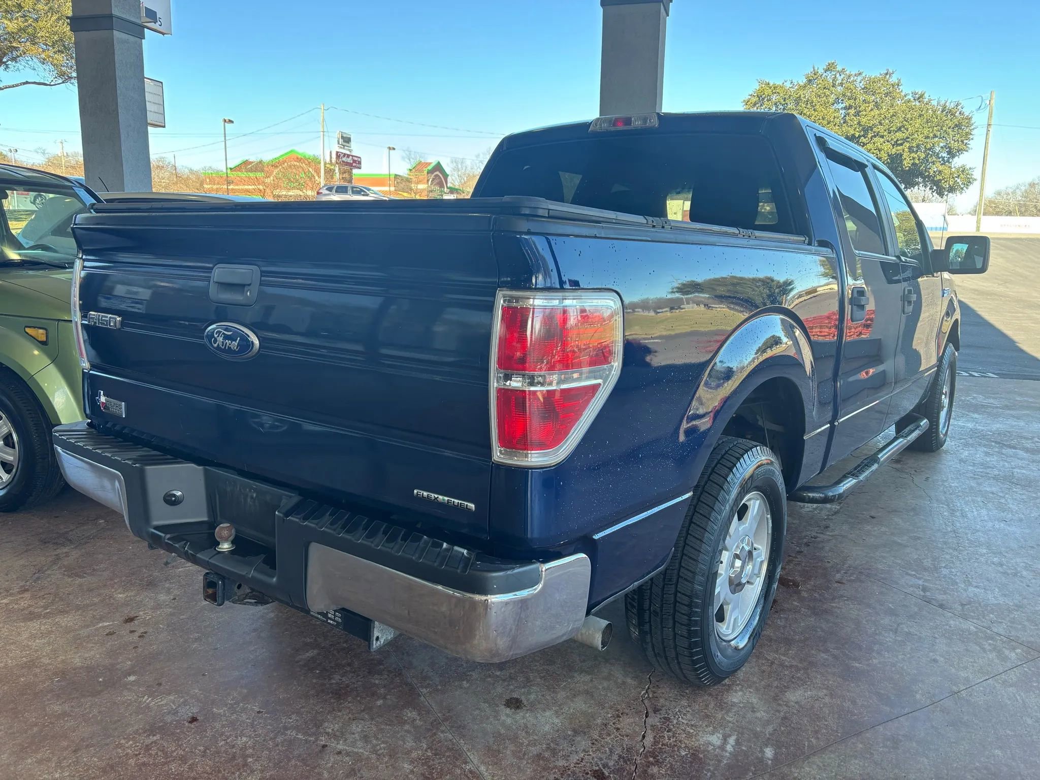 Used 2012 Ford F150 XLT image 6