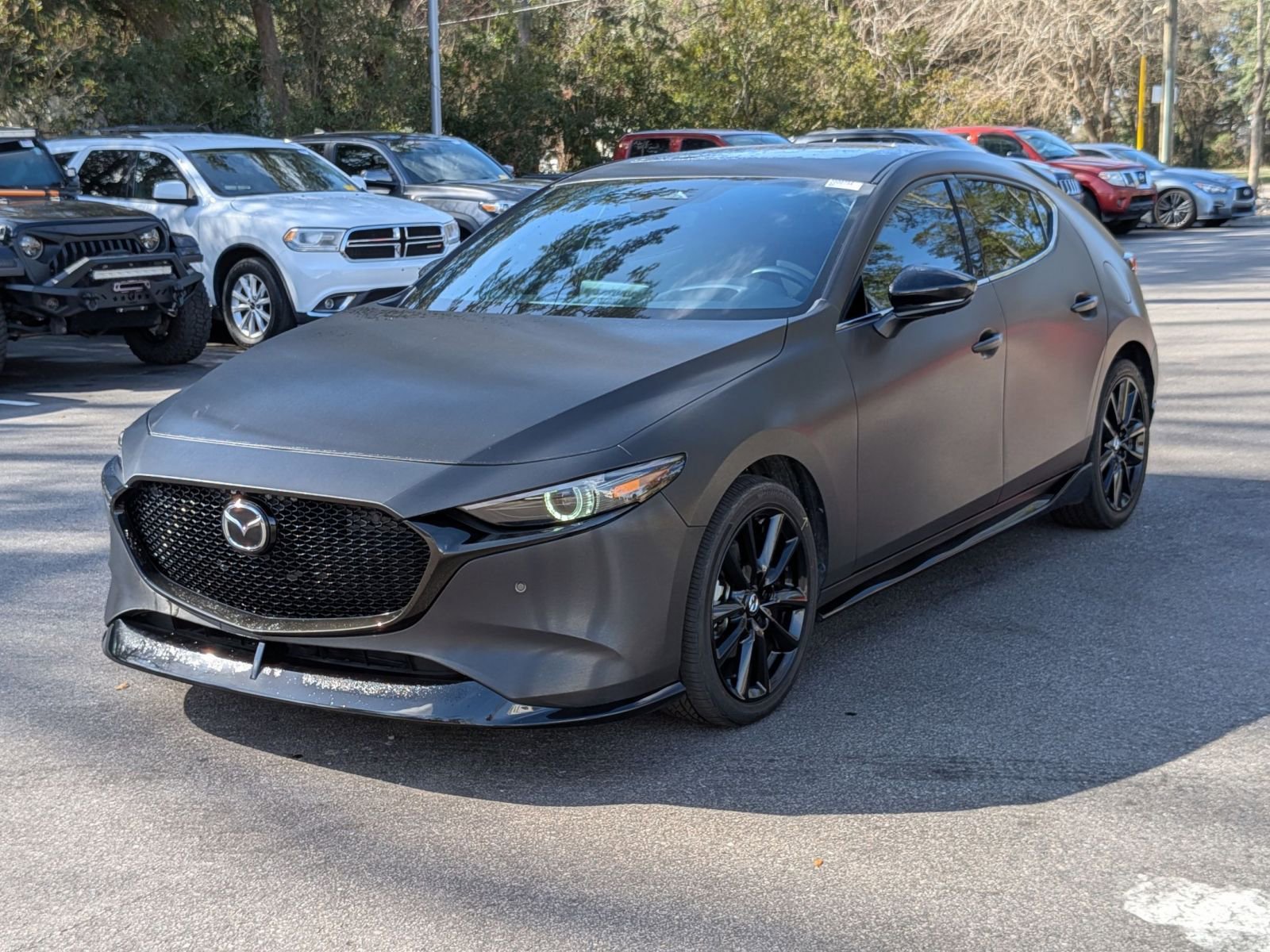 Used 2024 MAZDA MAZDA3 Hatchback w/ Appearance Package image 7