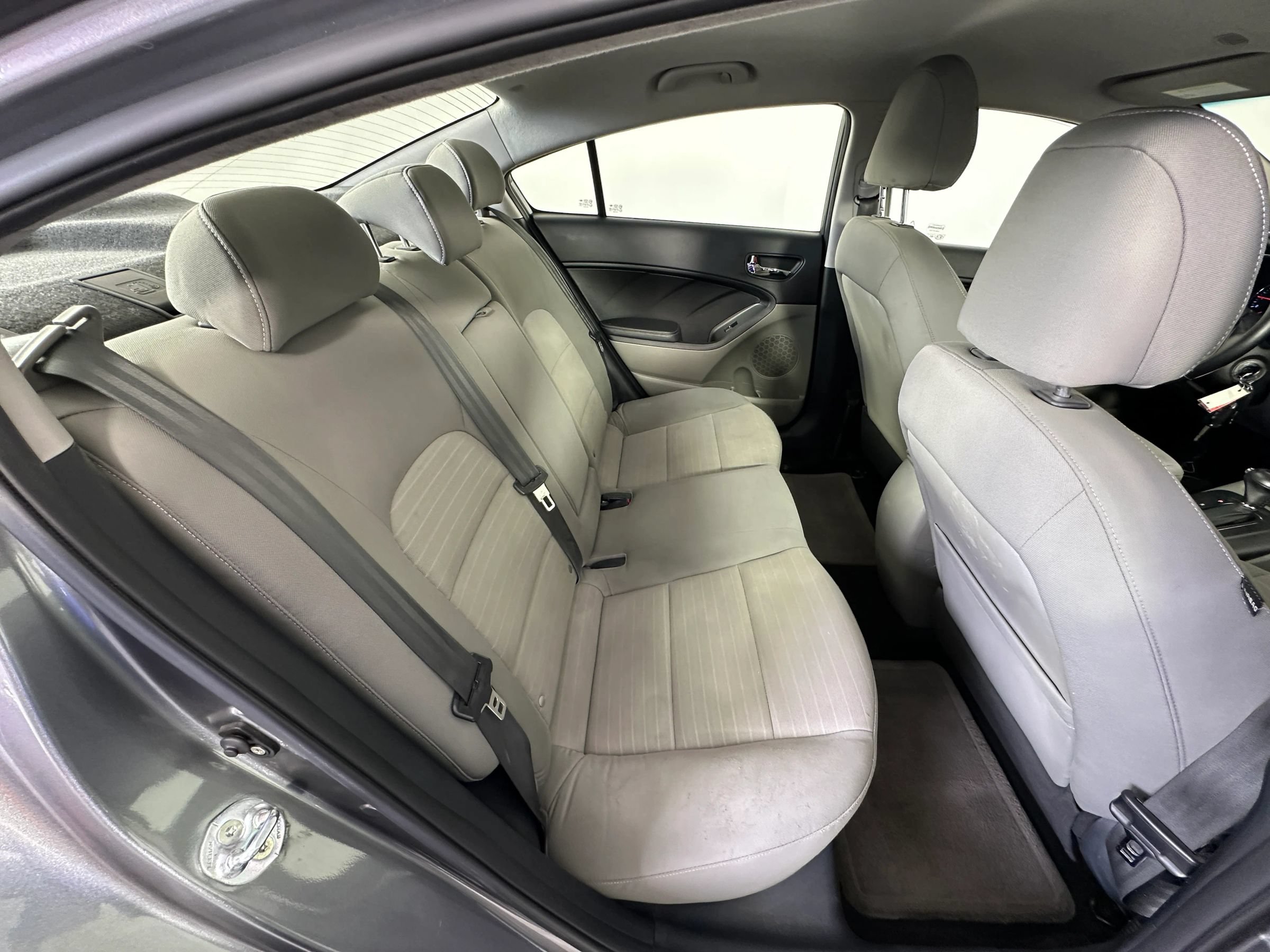 Used 2014 Kia Forte EX FWD image 25