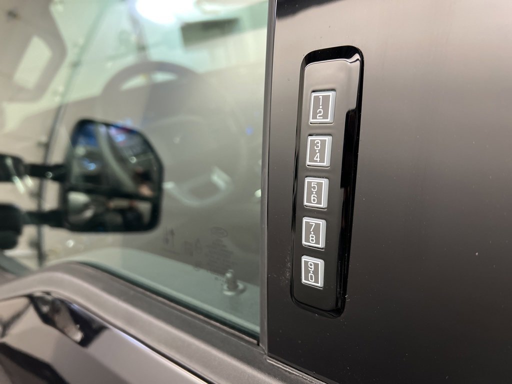 New 2026 Ford F350 Lariat image 34