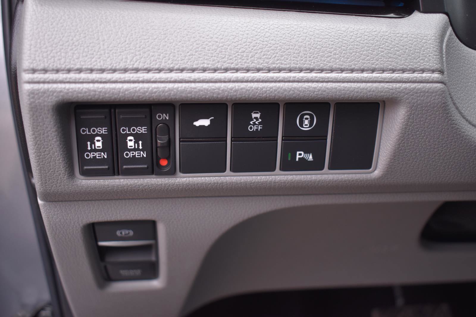 Used 2024 Honda Odyssey Elite image 26