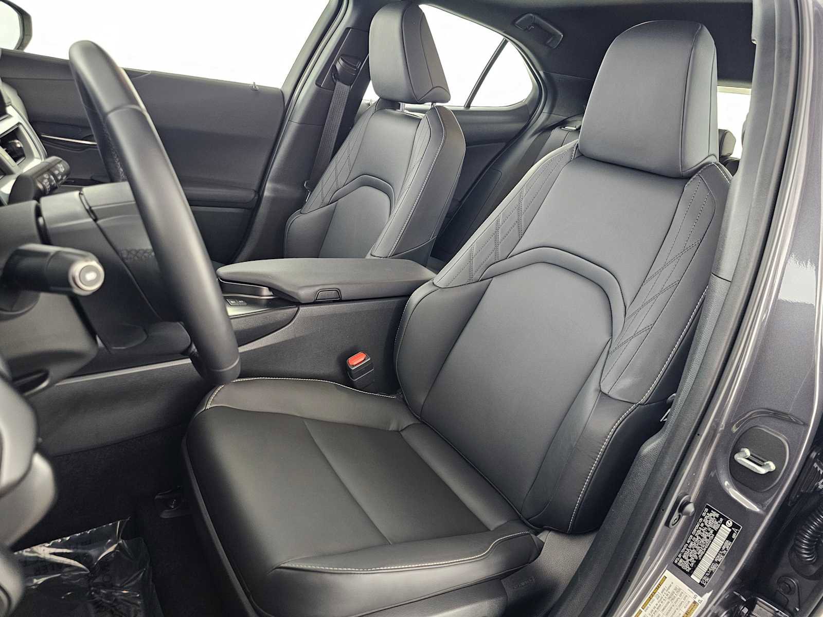 Certified 2025 Lexus UX 300h UX300h w/ Accessory Package (Z2) image 21