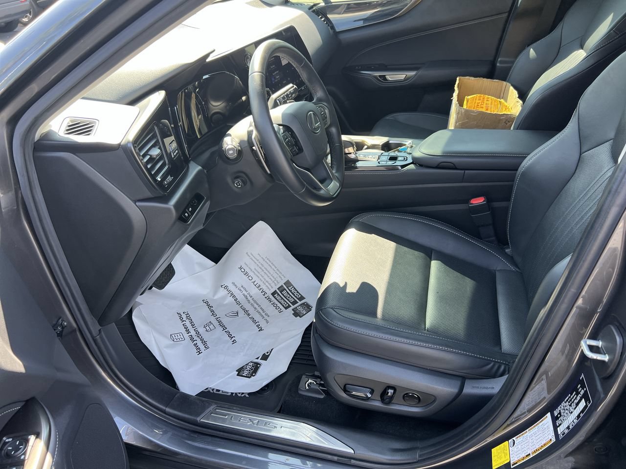 Used 2022 Lexus NX 350 AWD image 16