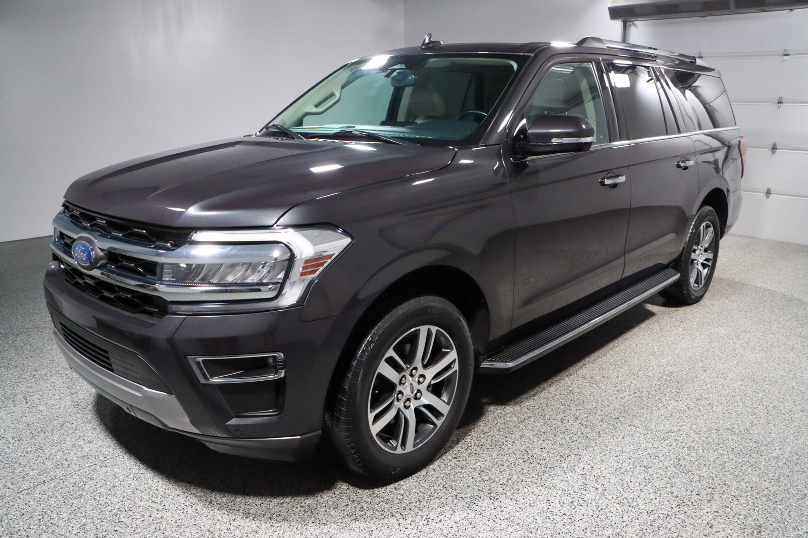 Used 2023 Ford Expedition Max Limited image 37