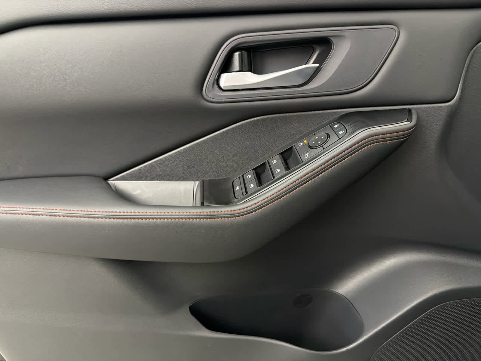 New 2026 Nissan Rogue Rock Creek image 22