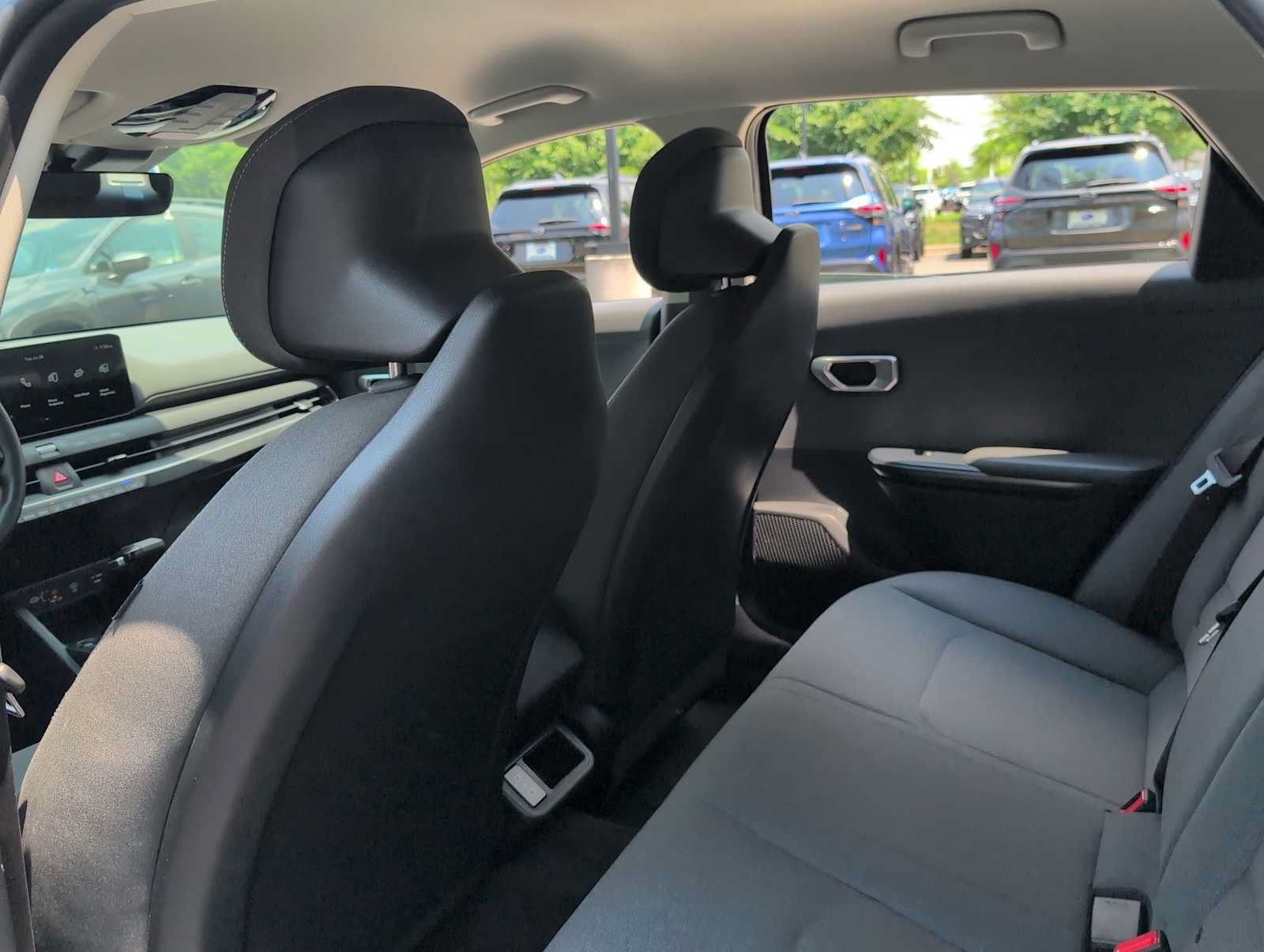 Used 2025 Kia K4 FWD image 17