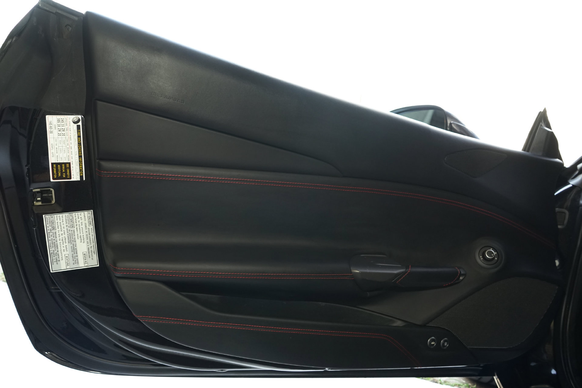 Used 2017 Ferrari 488 GTB RWD image 18