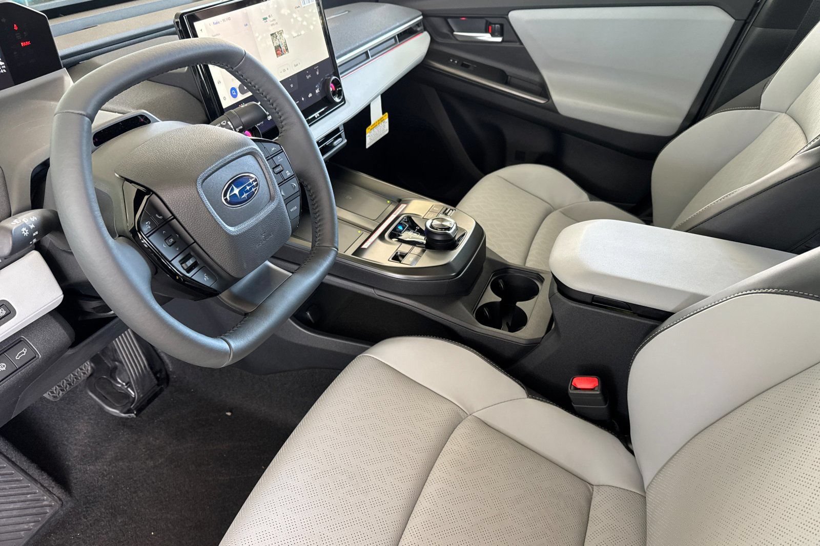 New 2026 Subaru Solterra AWD/4WD image 10