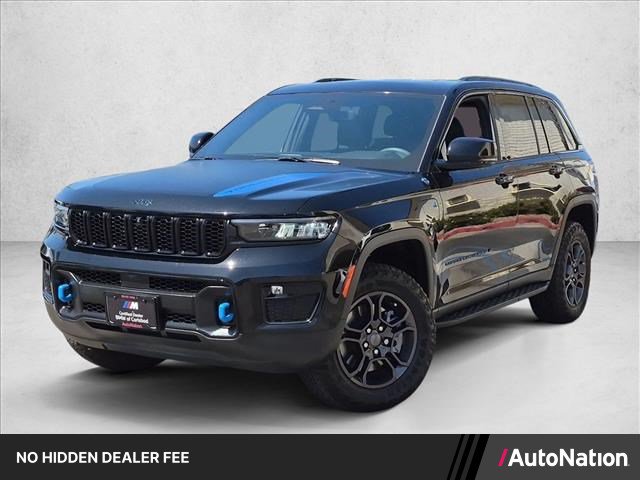 Used 2023 Jeep Grand Cherokee Trailhawk w/ Luxury Tech Group III AWD/4WD image 1