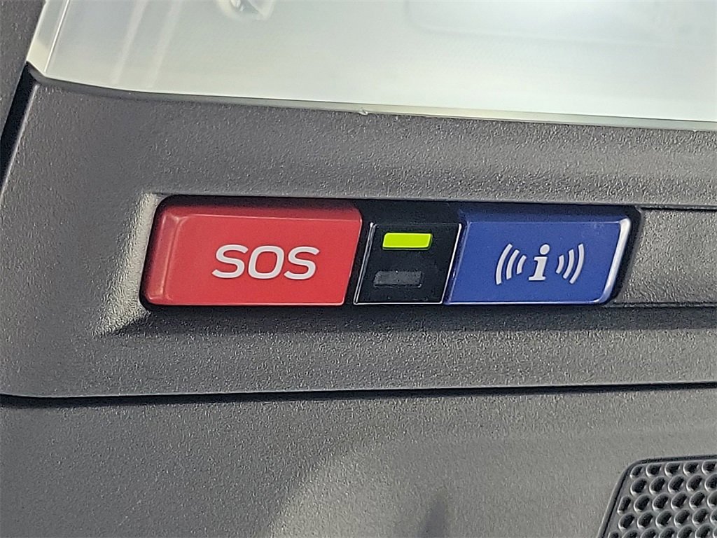 Used 2025 Subaru Crosstrek 2.5i Wilderness w/ Crosstrek Mirror Package image 15