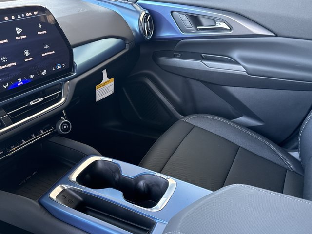 New 2026 Chevrolet Equinox EV LT FWD image 18