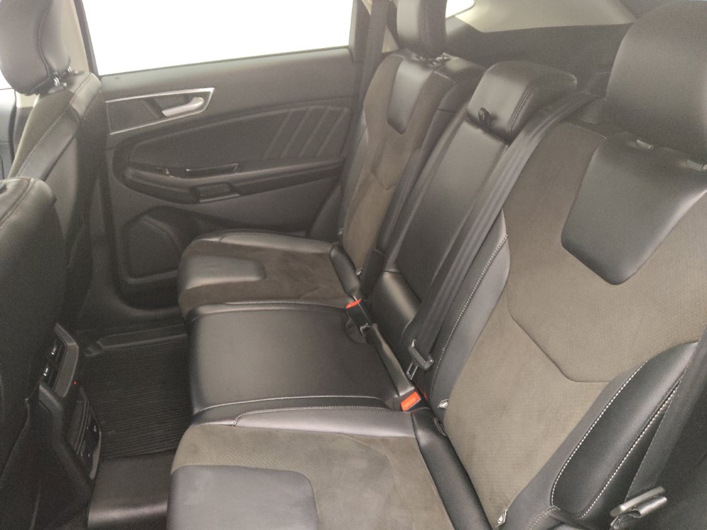 Used 2018 Ford Edge Sport w/ Equipment Group 401A AWD/4WD image 18