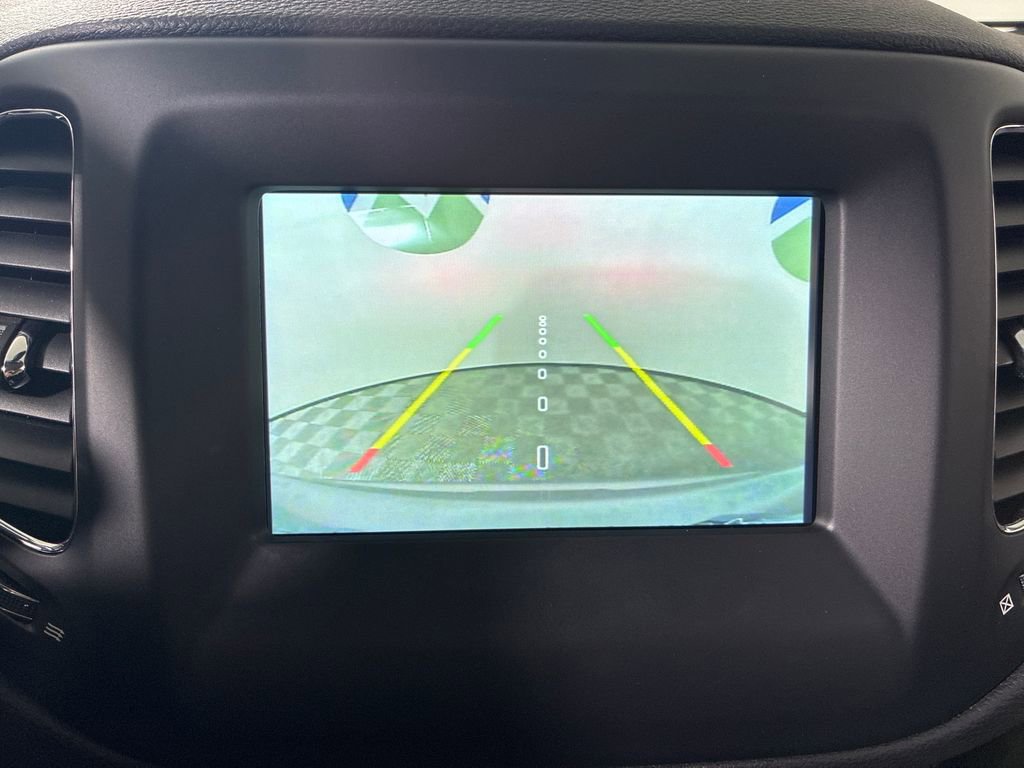 Used 2020 Jeep Compass Latitude image 20