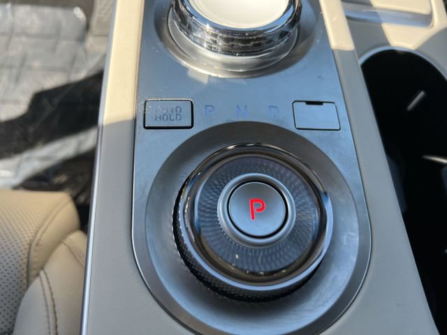 Used 2025 Genesis GV70 2.5T image 18