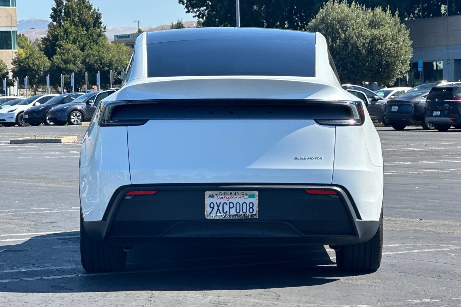 Used 2026 Tesla Model Y Long Range AWD/4WD image 5