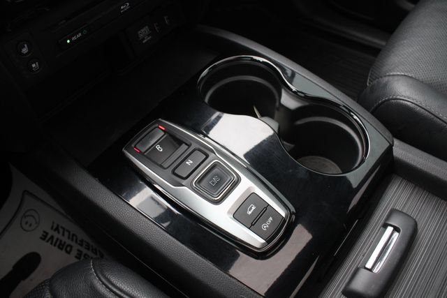 Used 2016 Honda Pilot Elite image 19