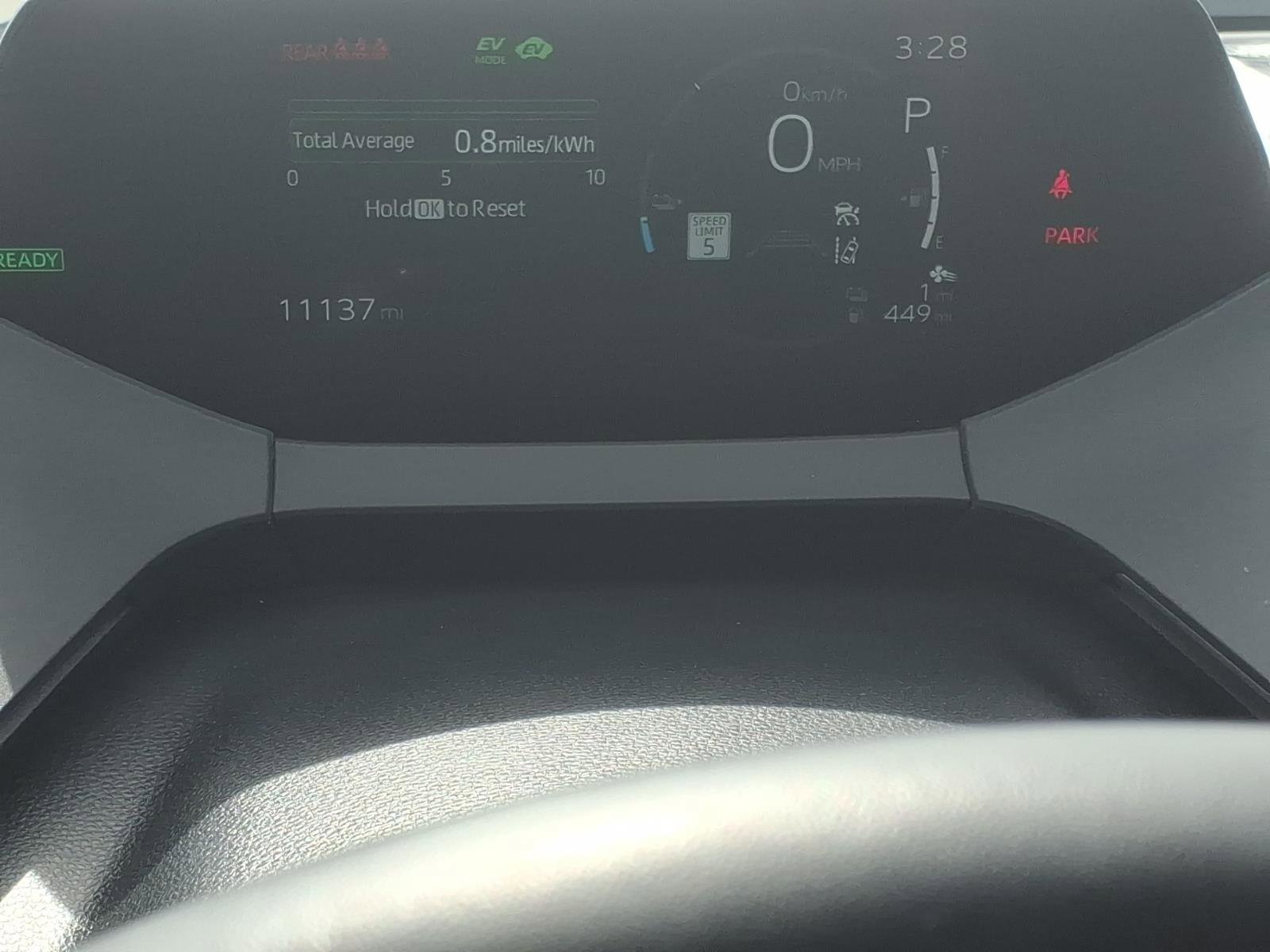 Used 2025 Toyota Prius Plug-In Hybrid FWD image 20