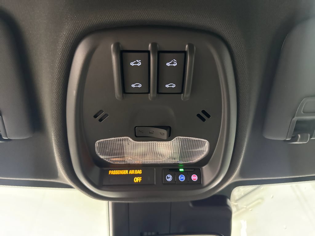 New 2026 Chevrolet Trax RS w/ Sunroof Package FWD image 23