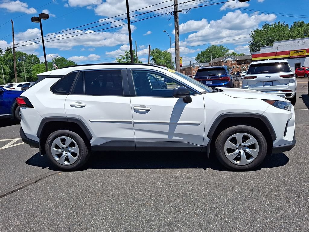 Used 2019 Toyota RAV4 LE w/ All Weather Liner Package AWD/4WD image 7