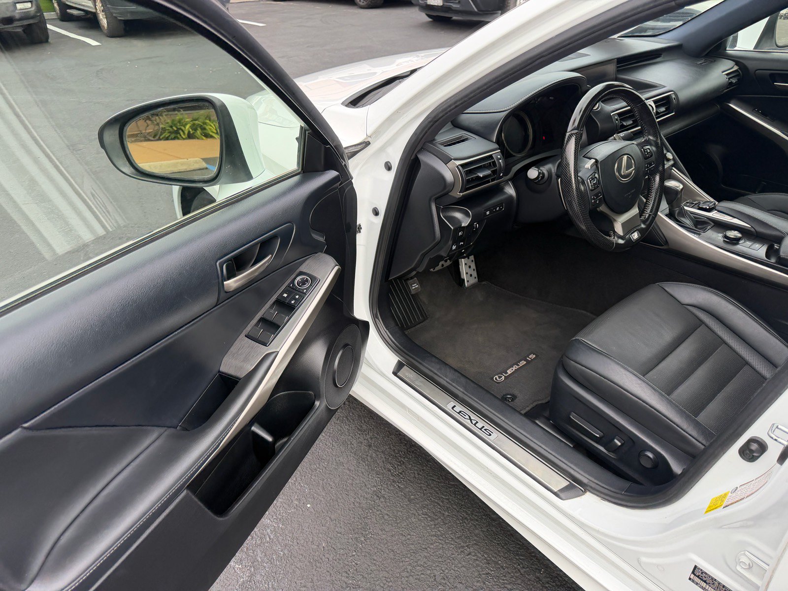 Used 2020 Lexus IS 300 F Sport w/ F Sport Package RWD image 16