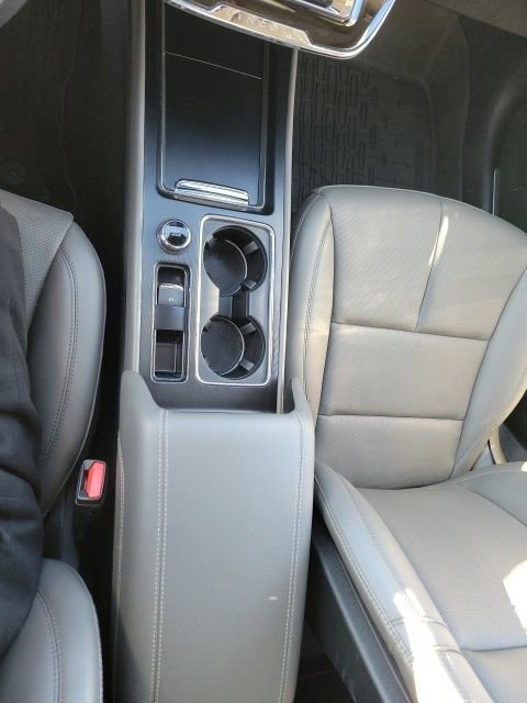 Certified 2024 Lincoln Corsair AWD w/ Equipment Group 101A image 42