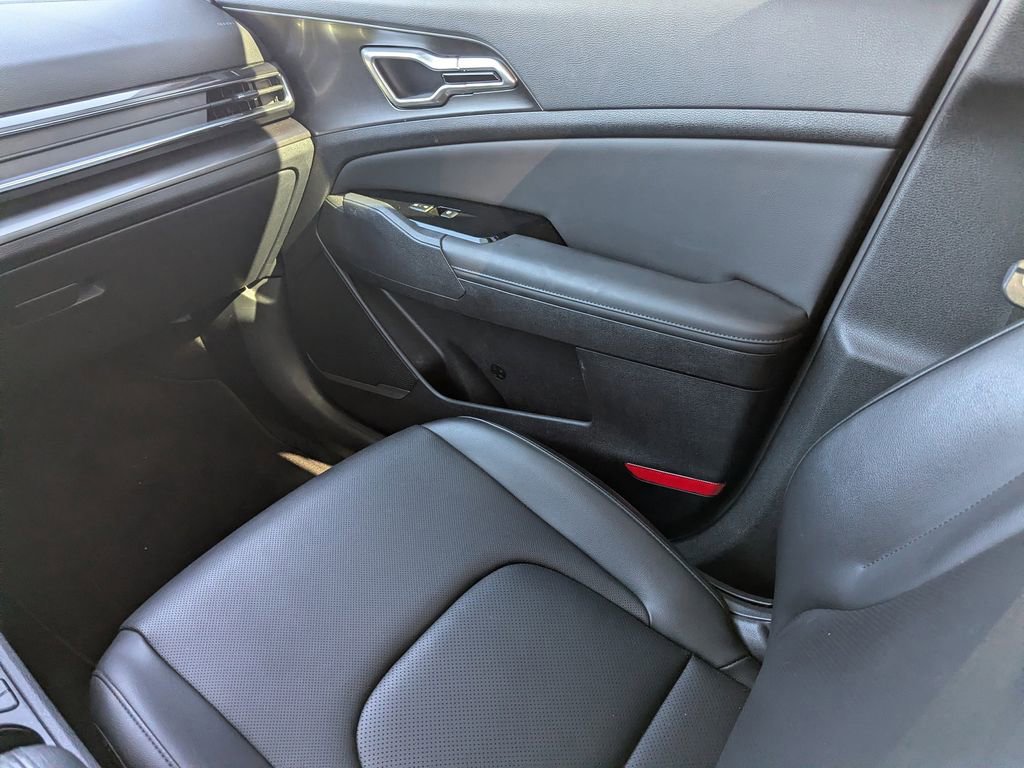 Certified 2023 Kia Sportage EX image 13