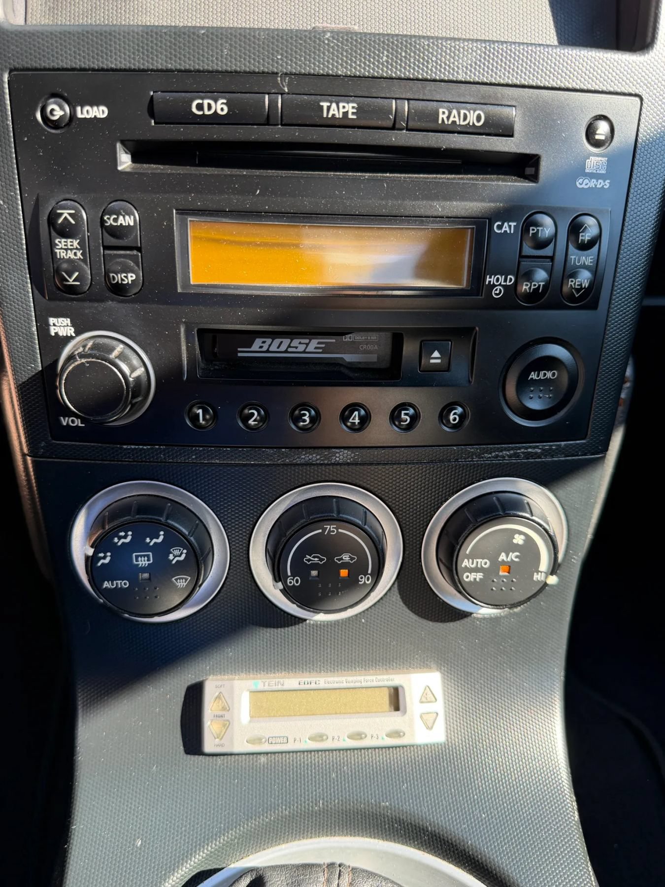 Used 2004 Nissan 350Z Touring RWD image 18