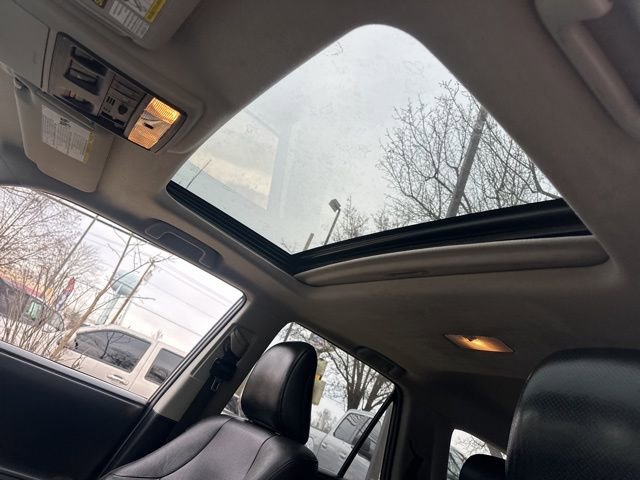 Used 2013 Toyota 4Runner Limited image 4