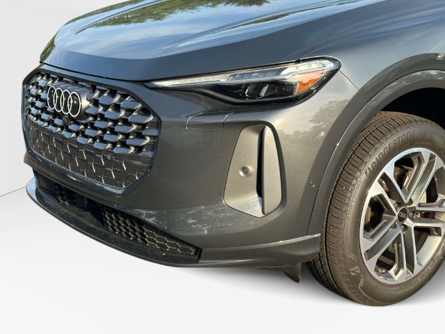 Certified 2025 Audi Q5 Premium Plus AWD/4WD image 8