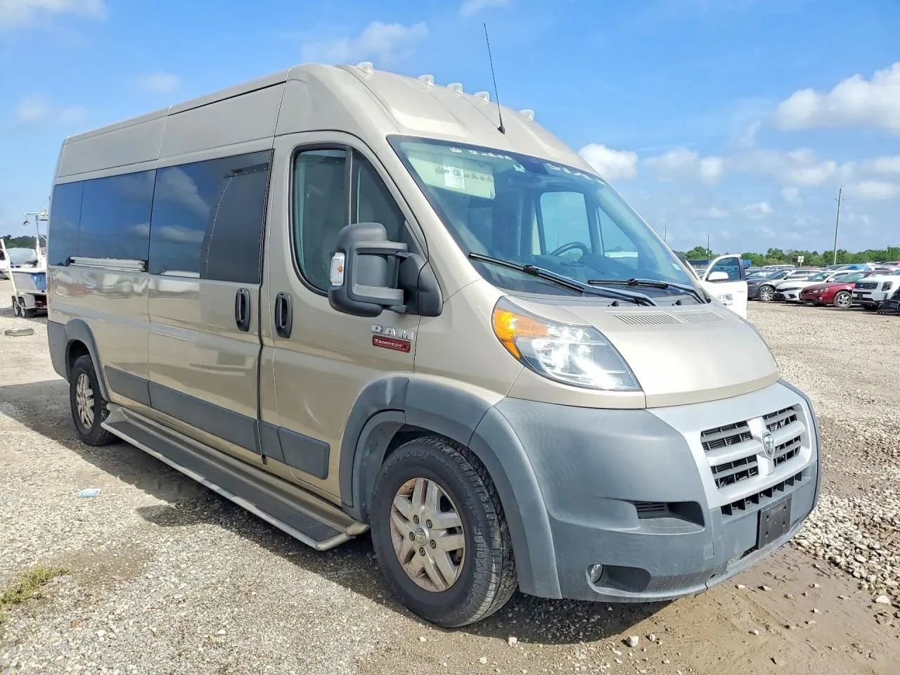 Used 2015 RAM ProMaster 2500 w/ Interior Convenience Group image 2