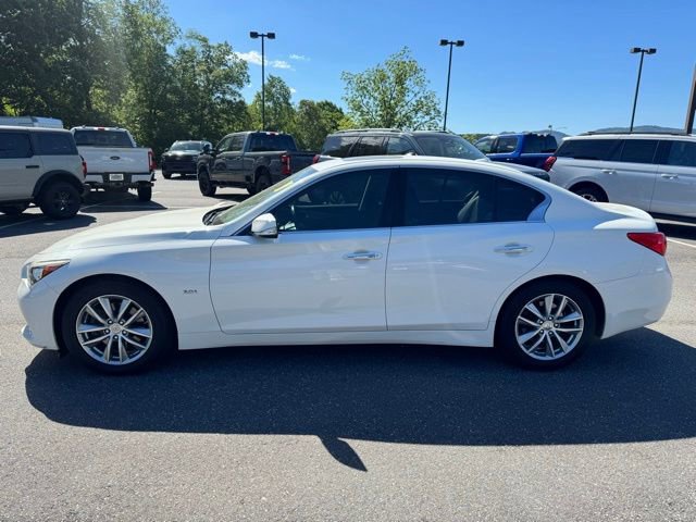 Used 2017 INFINITI Q50 3.0t Premium RWD image 3