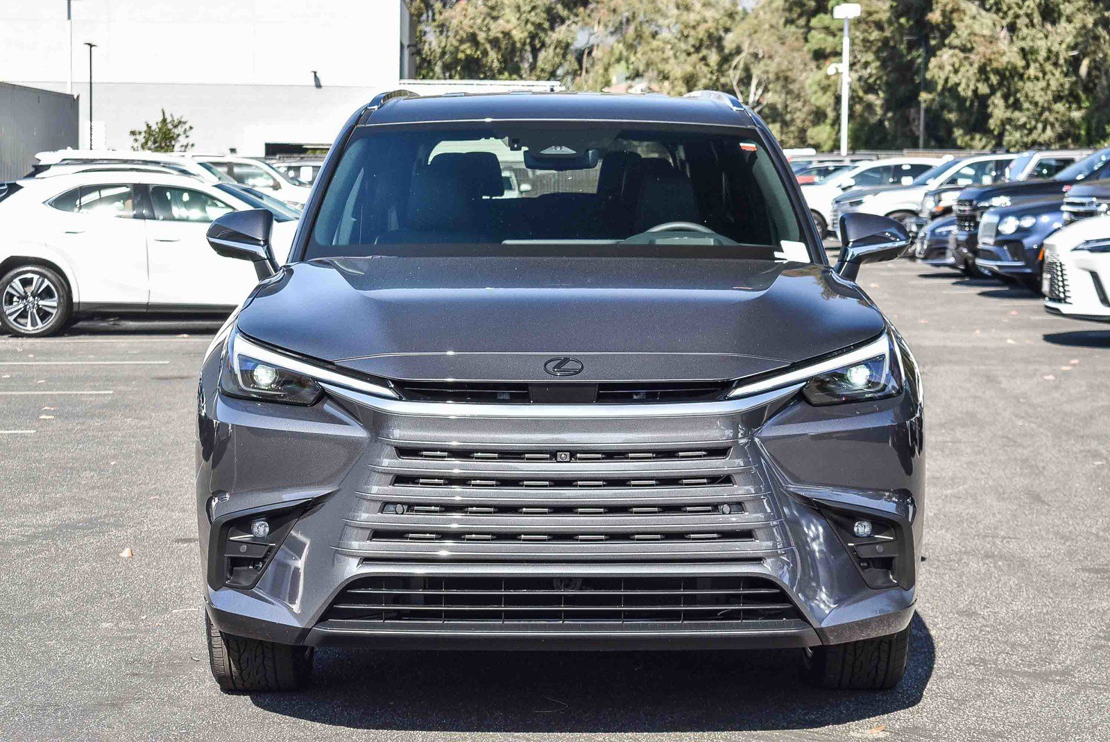 New 2025 Lexus TX 550h AWD Plug-In Hybrid image 2