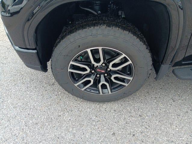 New 2026 GMC Sierra 1500 AT4 w/ AT4 Premium Package AWD/4WD image 2