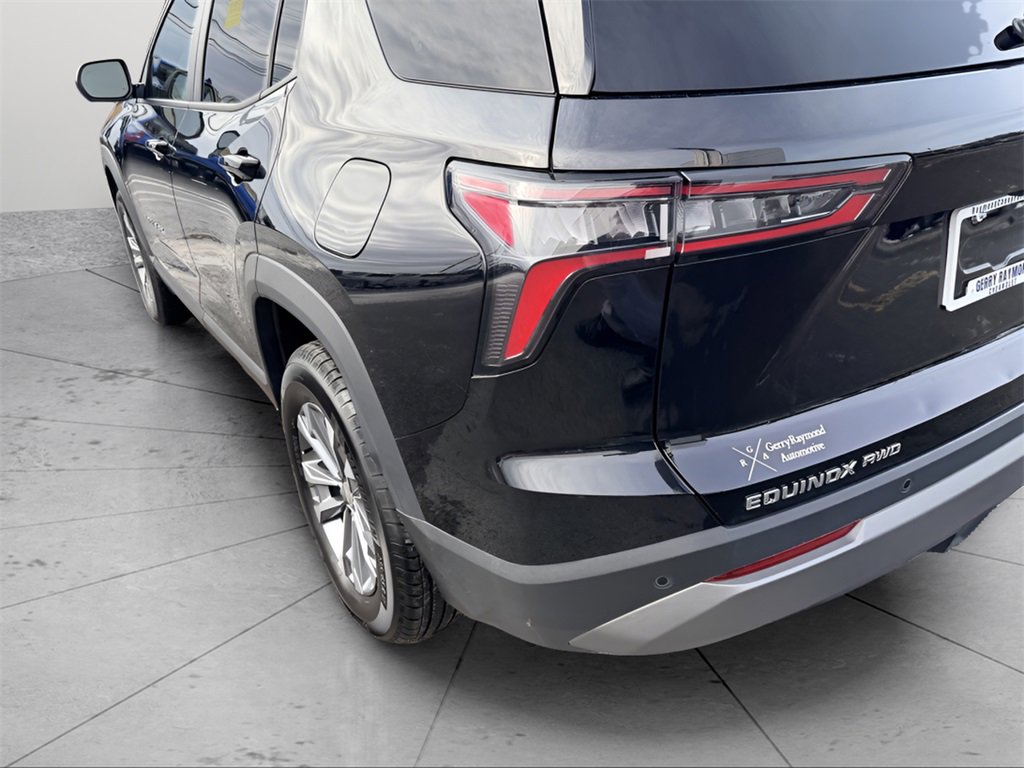 Used 2025 Chevrolet Equinox LT w/ Convenience Package II image 8