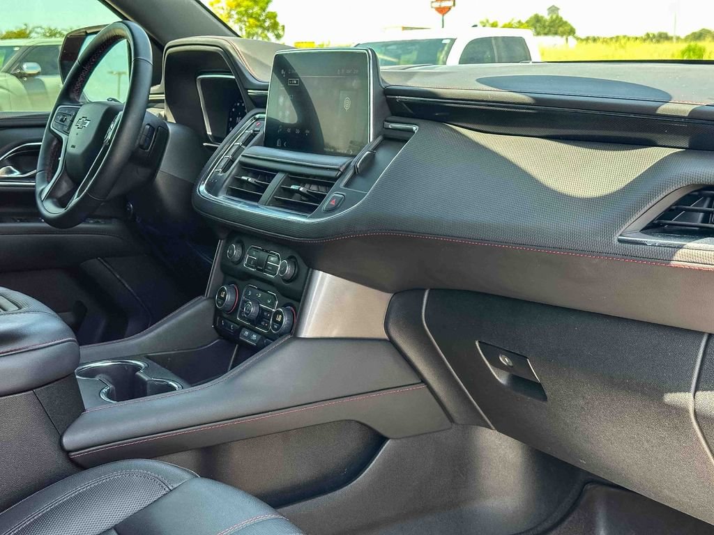 Used 2023 Chevrolet Suburban RST w/ Luxury Package AWD/4WD image 24