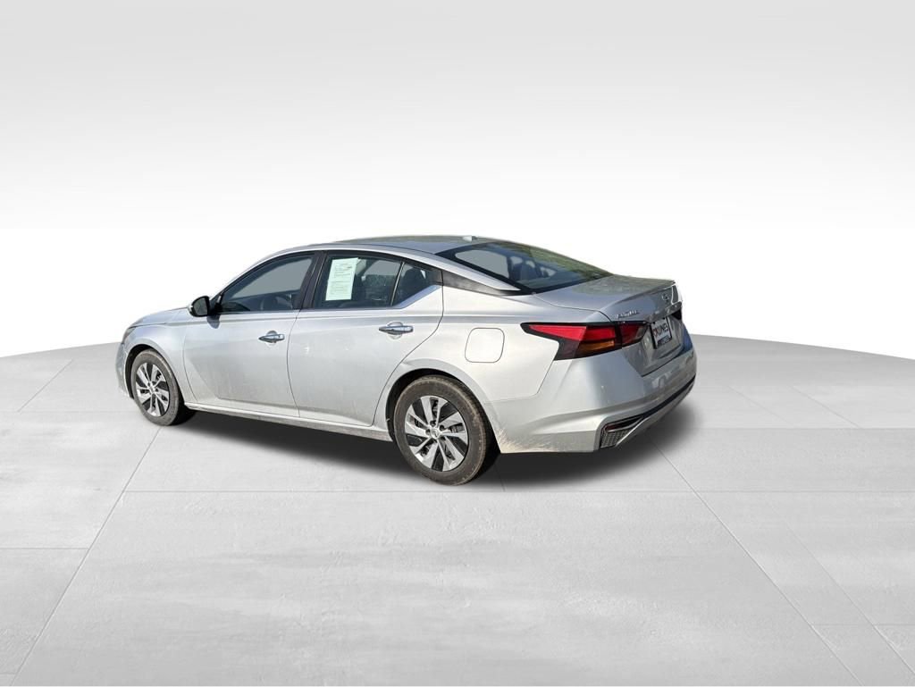 Used 2020 Nissan Altima 2.5 S FWD image 7