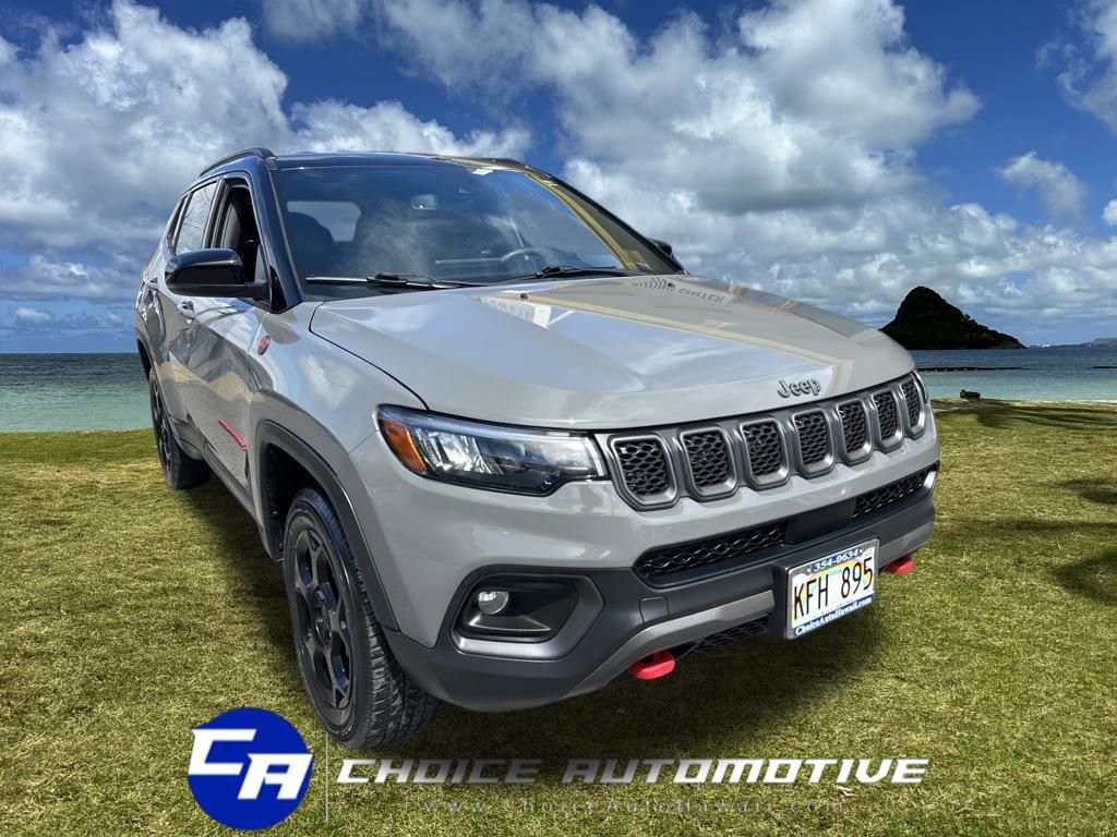Used 2024 Jeep Compass Trailhawk image 10
