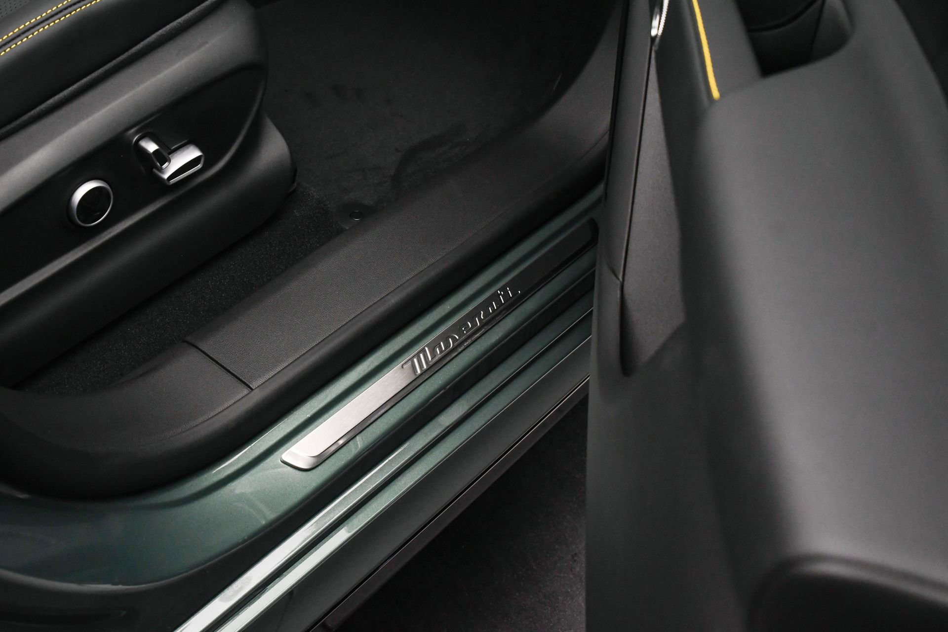 New 2025 Maserati Grecale Modena image 33