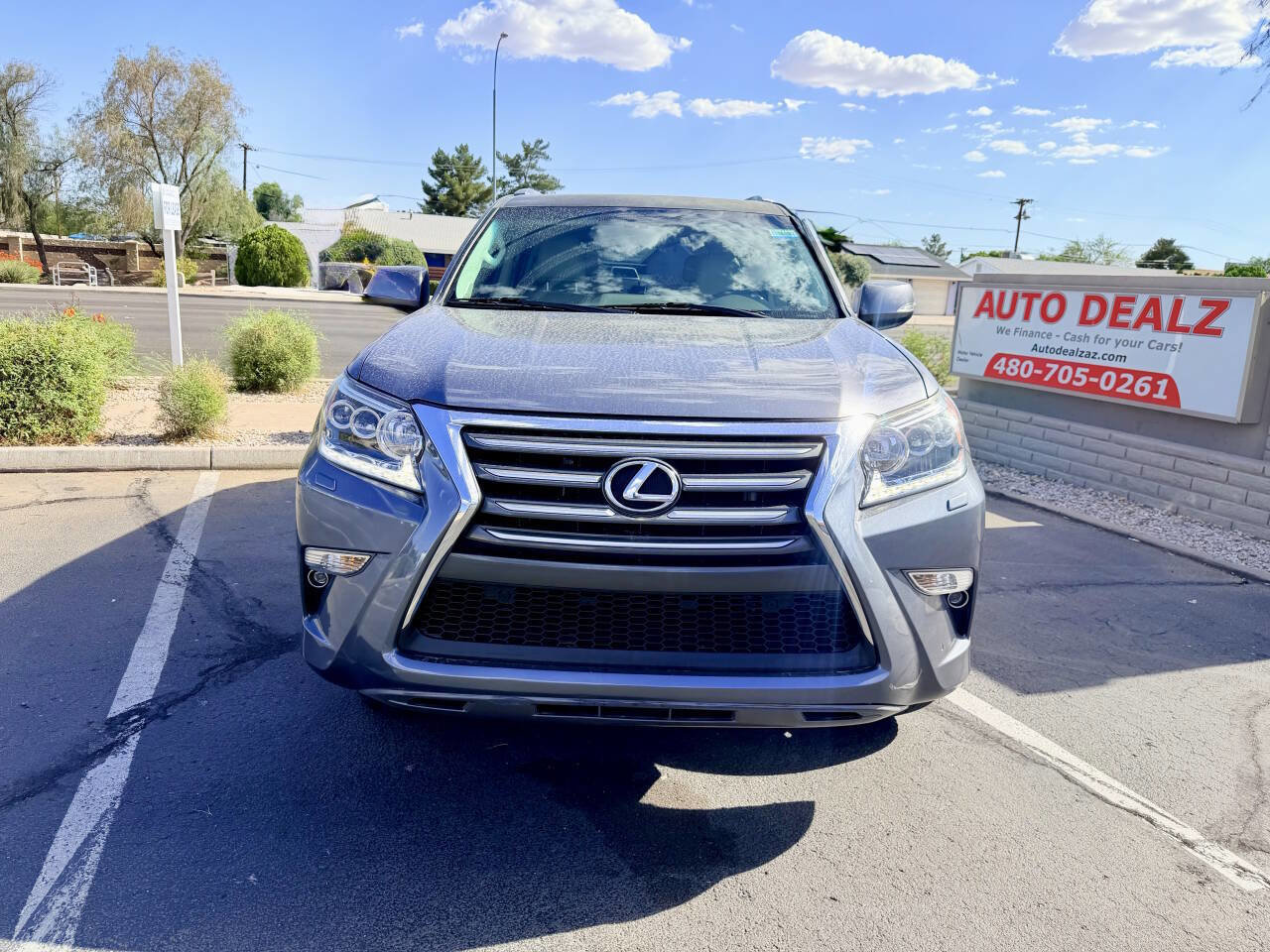 Used 2018 Lexus GX 460 Premium AWD/4WD image 2