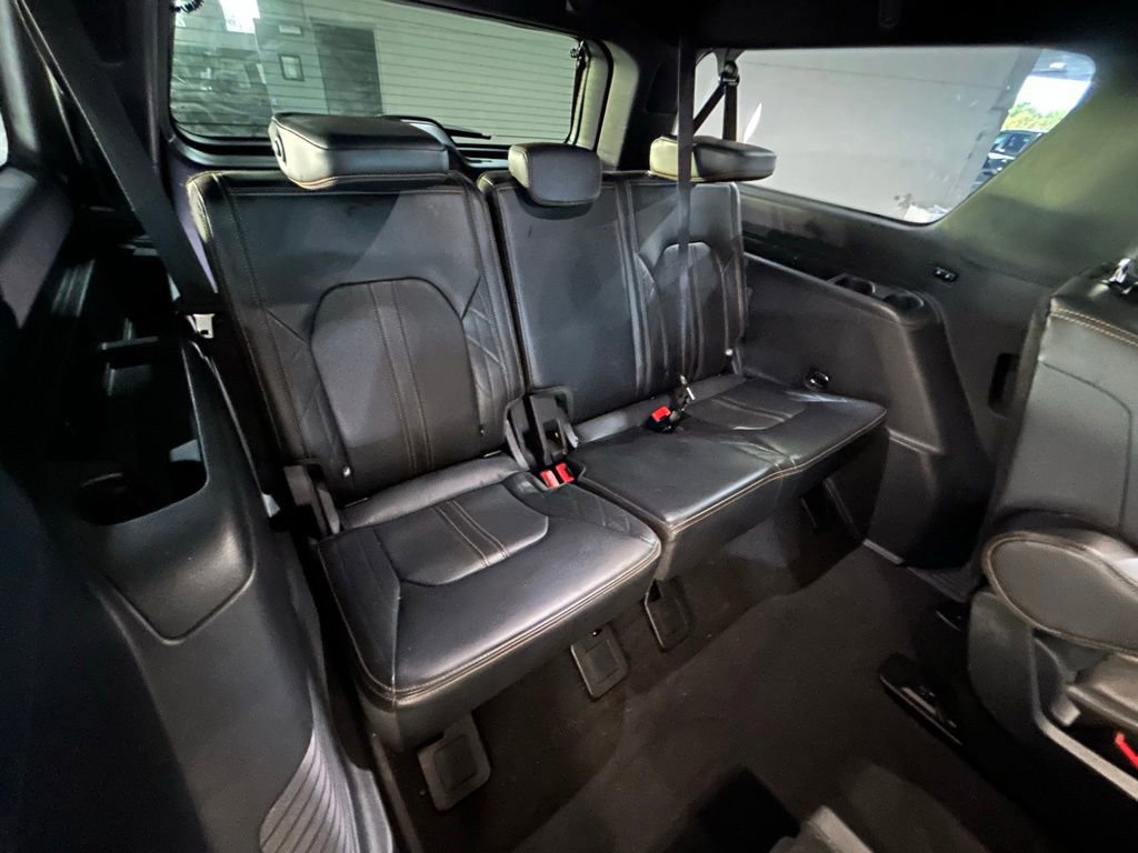 Used 2023 Ford Expedition Max Platinum image 45