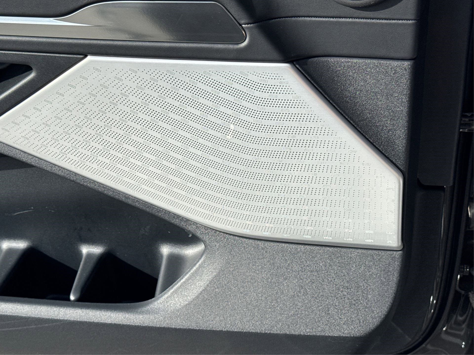 Used 2025 Lincoln Navigator Black Label image 31