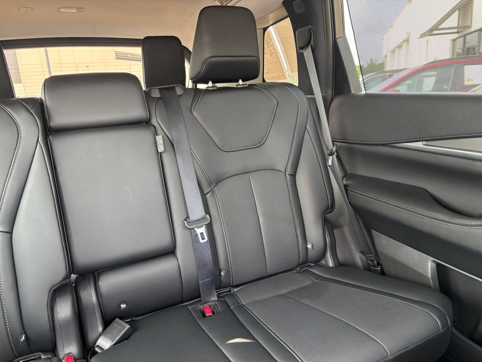 Used 2026 INFINITI QX60 Luxe AWD/4WD image 42