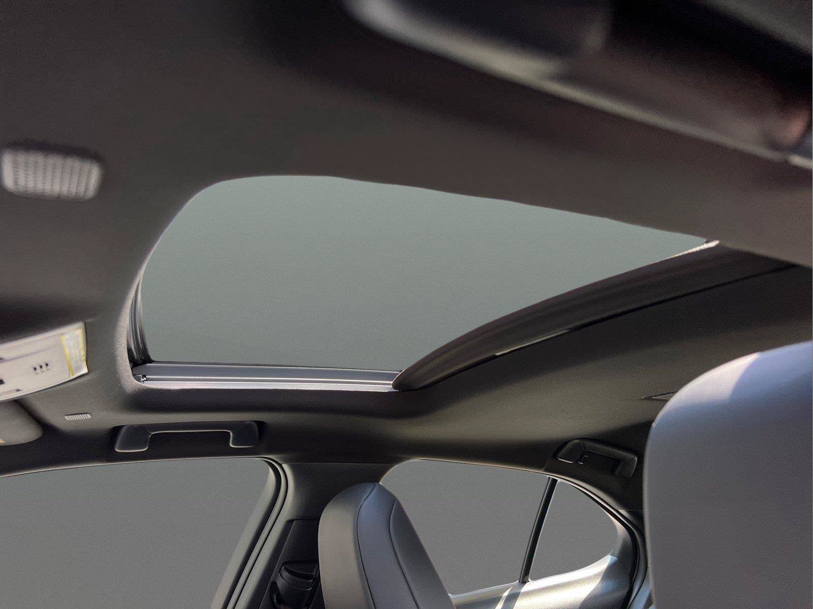 New 2026 Lexus UX 300h FWD image 23