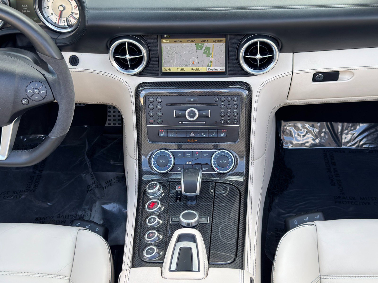 Used 2012 Mercedes-Benz SLS AMG Roadster image 25
